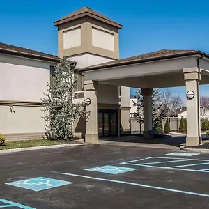 Quality & Nj State Capital Area Hotel Morrisville (Bucks County)