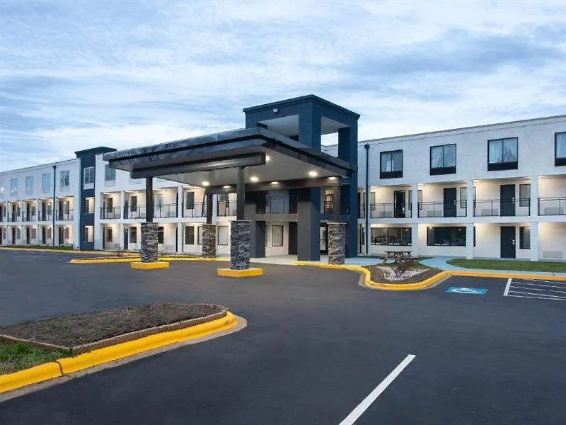 Baymont By Wyndham Charlotte University США