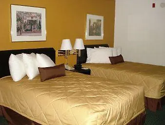 Отель Baymont By Wyndham Charlotte University